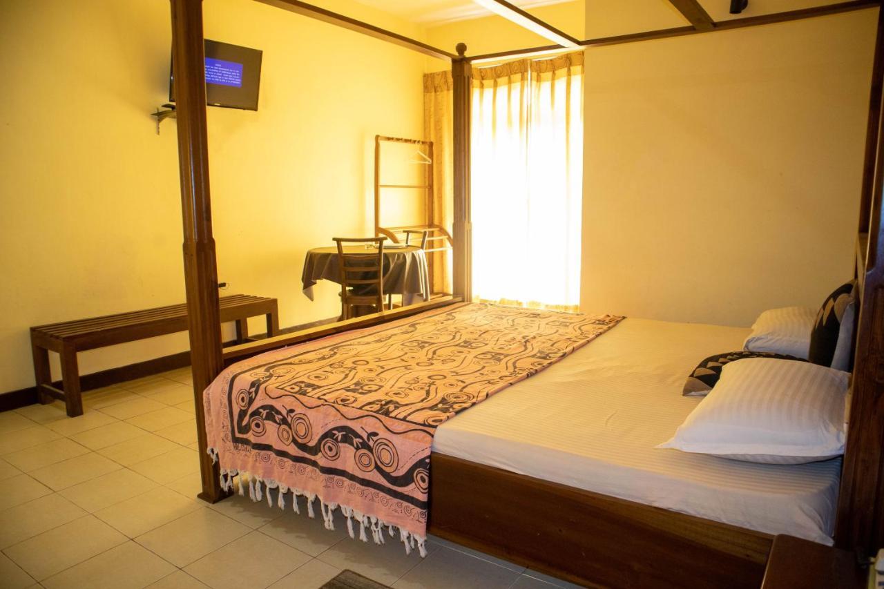 Chamaya Holiday Inn Balangoda Exterior photo
